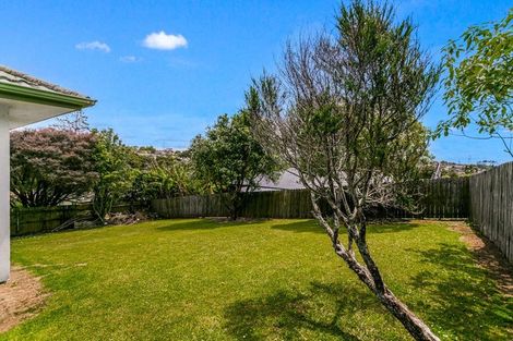 Photo of property in 19 Carling Avenue, Massey, Auckland, 0614
