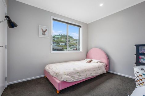 Photo of property in 13 Banks Boulevard, Whitby, Porirua, 5024