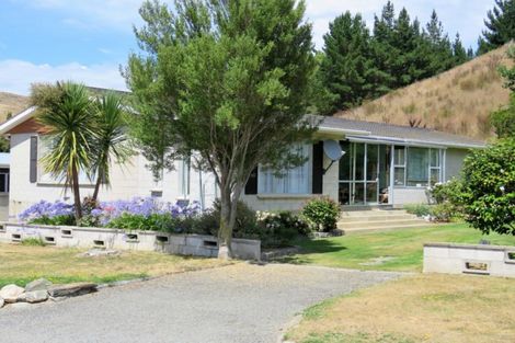 Photo of property in 12 Settlement Road, Kurow, 9435