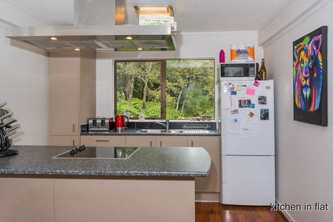 Photo of property in 14 Eugen Place, Bayview, Auckland, 0629