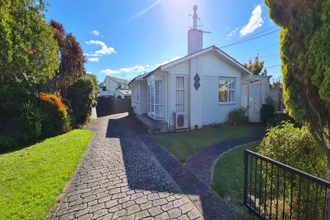 Photo of property in 43 Tomin Road, Glenview, Hamilton, 3206