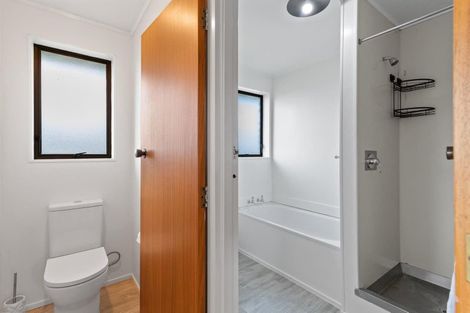 Photo of property in 6 Amber Lane, Melville, Hamilton, 3206