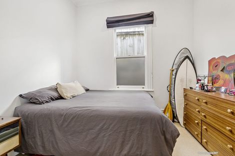 Photo of property in 7 Cam Street, Island Bay, Wellington, 6023