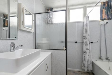 Photo of property in 17 Korau Grove, Stokes Valley, Lower Hutt, 5019