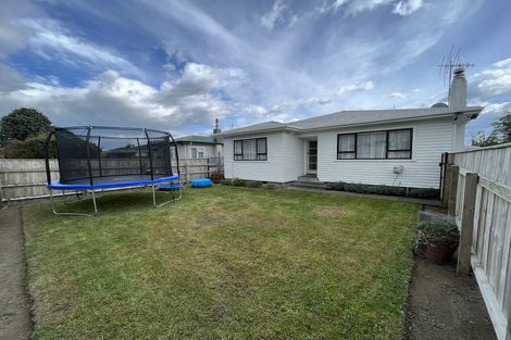 Photo of property in 14 Richmond Street, Maraenui, Napier, 4110