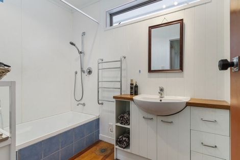 Photo of property in 246a Beverley Terrace, Whangamata, 3620