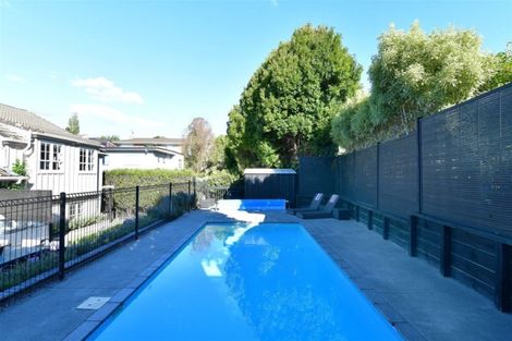 Photo of property in 78 Mayfair Crescent, Mairangi Bay, Auckland, 0630