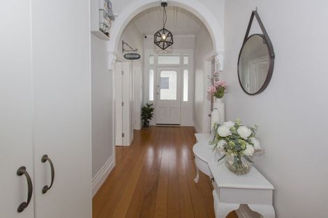 Photo of property in 176 Victoria Street, Dargaville, 0310