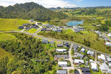 Photo of property in 129 Te Tutu Street, Whangamata, 3691