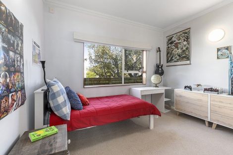 Photo of property in 3 Argentine Avenue, Miramar, Wellington, 6022