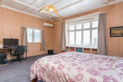 Photo of property in 395 South Road, Caversham, Dunedin, 9012