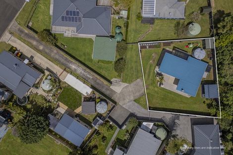 Photo of property in 44 Mako Avenue, Whiritoa, Whangamata, 3691