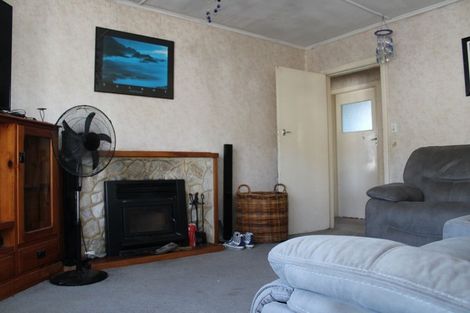 Photo of property in 16a Palm Avenue, Stoke, Nelson, 7011