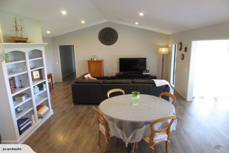 Photo of property in 28 Island Rise, Ruakaka, Waipu, 0582