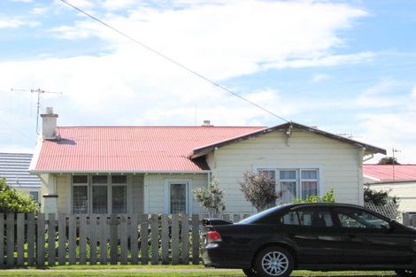 Photo of property in 4 Puriri Street, Gonville, Whanganui, 4501