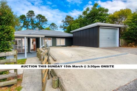 Photo of property in 8 Oakhaven Place, Ranui, Auckland, 0612