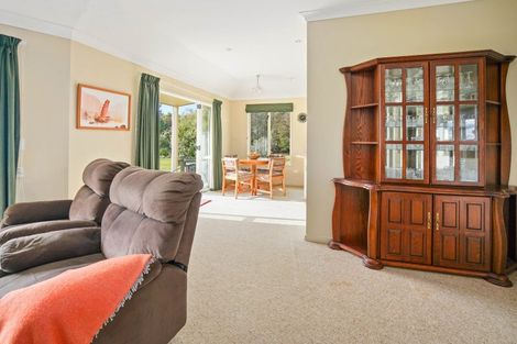 Photo of property in 120 Totara View Road, Wakefield, 7095