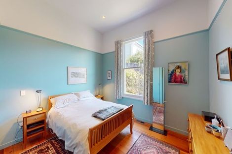 Photo of property in 23 Maarama Crescent, Aro Valley, Wellington, 6021