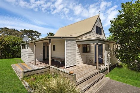 Photo of property in 16 Eames Crescent, Te Mata, Thames, 3575
