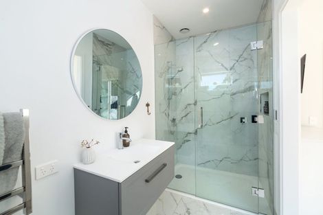 Photo of property in 20 Orchard Road, Greytown, 5712