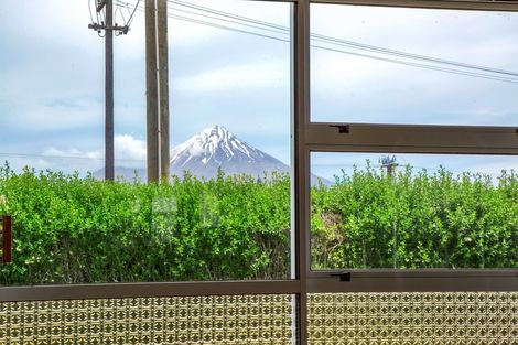 Photo of property in 11 Kent Terrace, Midhirst, Stratford, 4394