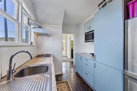 Photo of property in 44 Athlone Crescent, Avalon, Lower Hutt, 5011