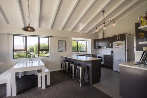 Photo of property in 32 Durham Street, Winton, 9720