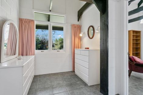 Photo of property in 107 Hall Street, Cambridge, 3434