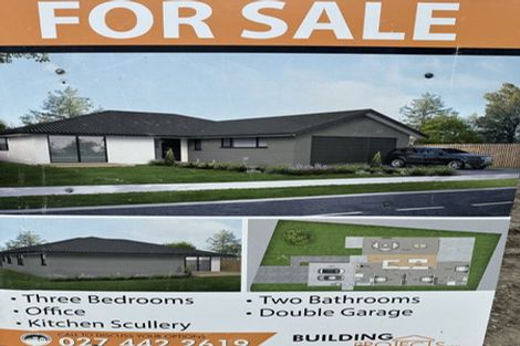 Photo of property in 32 Solitude Crescent, Kelvin Grove, 4414