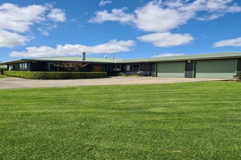 Photo of property in 17 Brewster Road, Pukekawa, Tuakau, 2696
