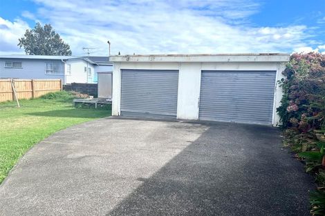 Photo of property in 13 Harmel Road, Glendene, Auckland, 0602