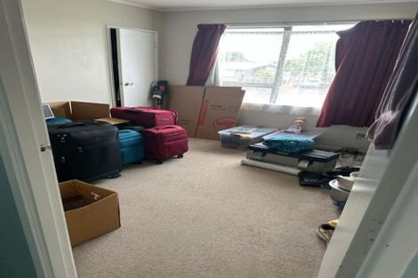 Photo of property in 96 Hyperion Drive, Randwick Park, Auckland, 2105