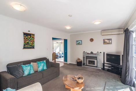 Photo of property in 119 Amohia Street, Paraparaumu, 5032