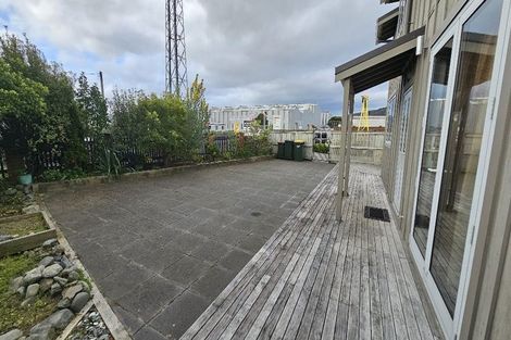 Photo of property in 4/50 Elizabeth Street, Moera, Lower Hutt, 5010