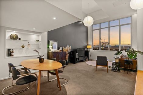 Photo of property in Stadium Garden Flats, 114/107 Thorndon Quay, Pipitea, Wellington, 6011