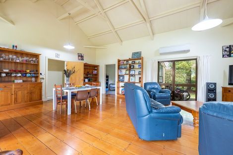 Photo of property in 1110 Whangaripo Valley Road, Whangaripo, Wellsford, 0972