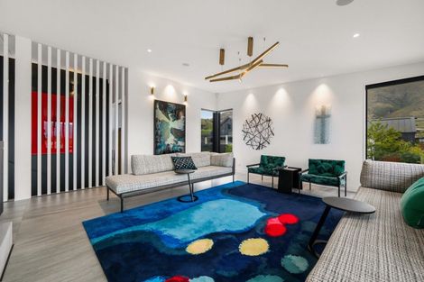 Photo of property in 9 Little Alpha Loop, Wanaka, 9305