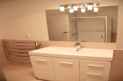 Photo of property in 2/61a Balmoral Road, Mount Eden, Auckland, 1024