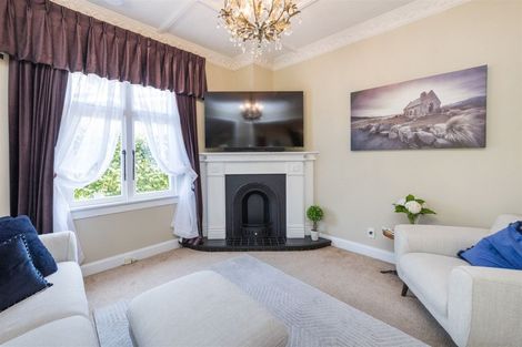 Photo of property in 10 Milverton Avenue, Hokowhitu, Palmerston North, 4410