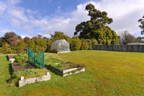Photo of property in 5 Ruataniwha Drive, Collingwood, 7073