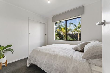 Photo of property in 2/4 Mardi Place, Mount Maunganui, 3116