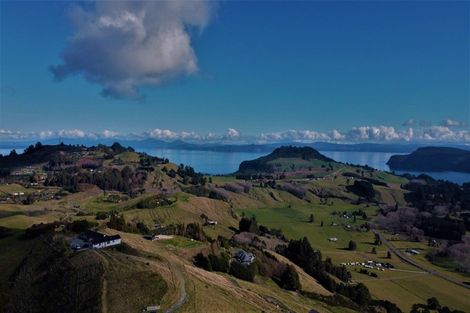 Photo of property in 40 Trig Hill, Acacia Bay, Taupo, 3385