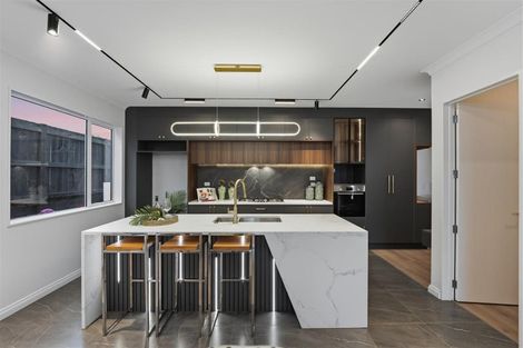 Photo of property in 240 Park Estate Road, Rosehill, Papakura, 2113