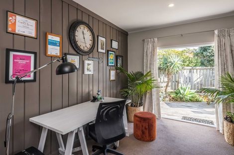 Photo of property in 192 Raumati Road, Raumati Beach, Paraparaumu, 5032