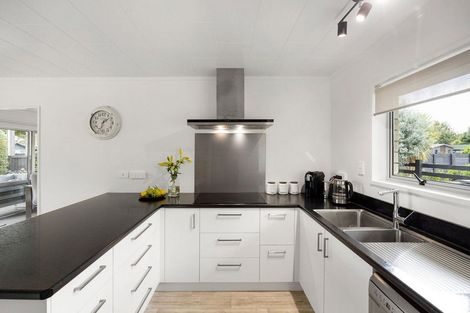 Photo of property in 164 Burns Street, Leamington, Cambridge, 3432