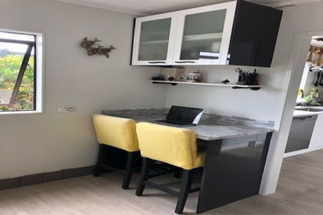 Photo of property in 5 Oneroa Road, Russell, 0202