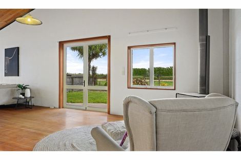 Photo of property in 77 Glenfield Crescent, Mairehau, Christchurch, 8052