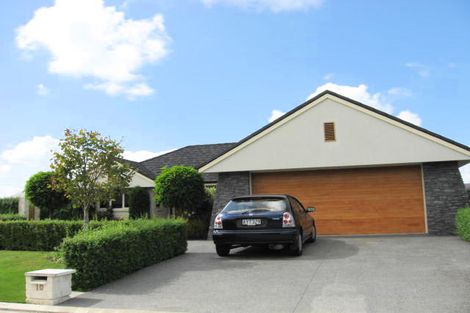 Photo of property in 10 Cathcart Crescent, Prebbleton, 7604