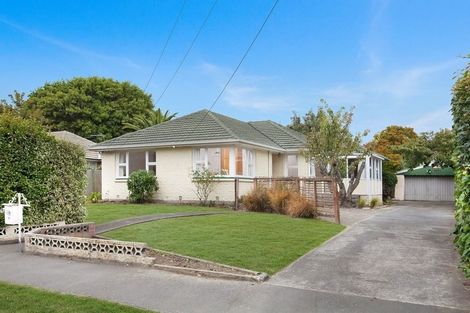 Photo of property in 15 Hounslow Street, Ilam, Christchurch, 8041