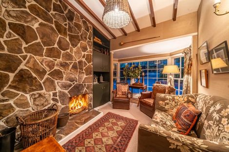 Photo of property in 9 Chatsworth Road, Silverstream, Upper Hutt, 5019